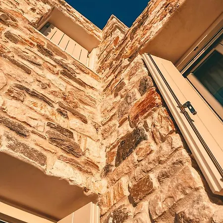 Aphrodite's Αμπελάς