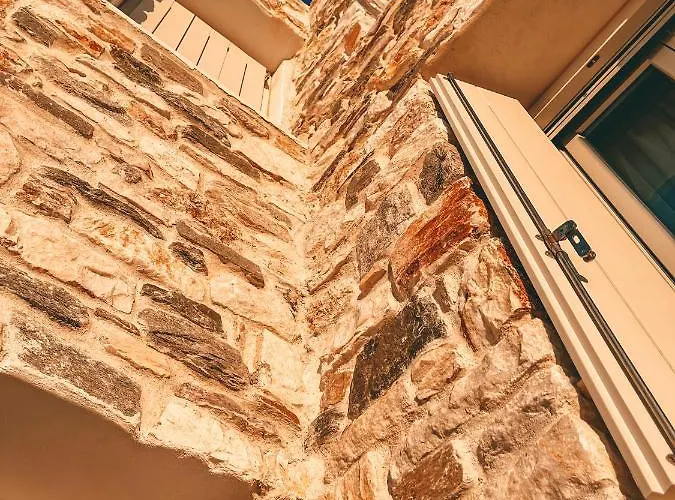 Aphrodite's Αμπελάς